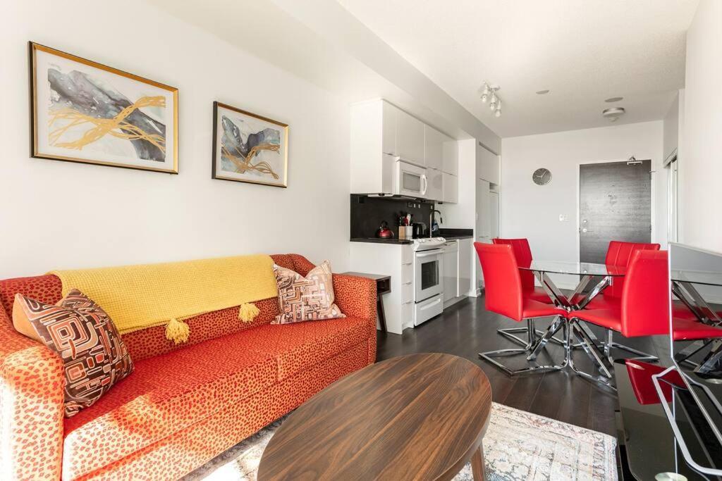 Luxury Downtown Lakeview & City View Condo Toronto Dış mekan fotoğraf
